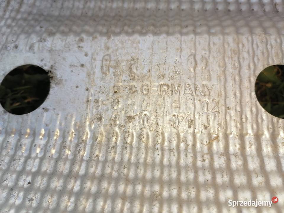 Audi A4 B6 B7 osłona termiczna tłumika prawa Szczerbice