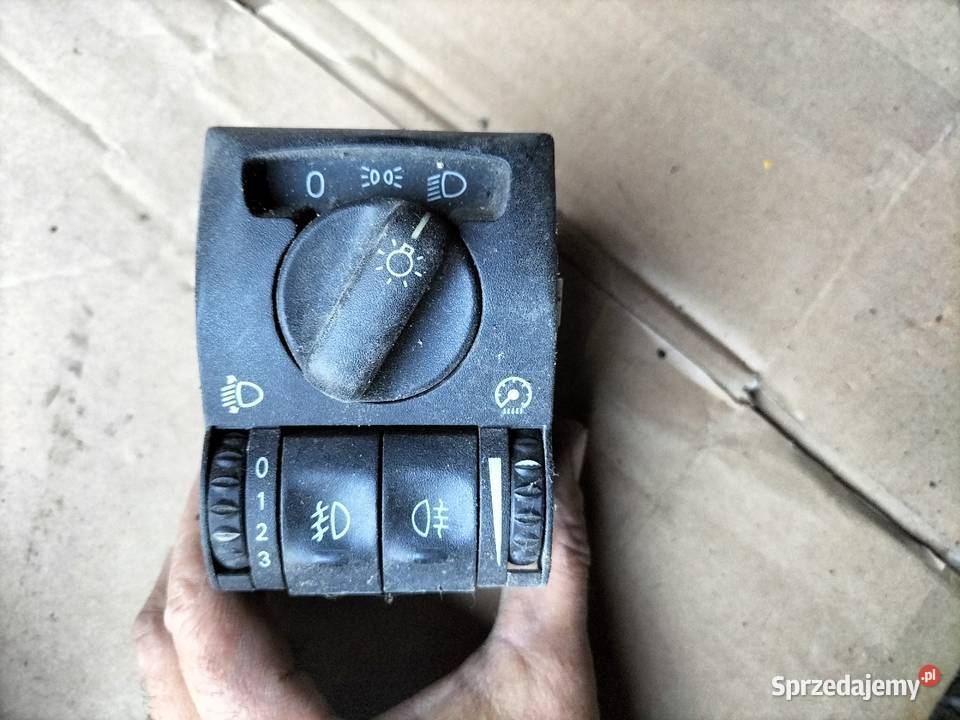 OPEL OMEGA B WŁĄCZNIK WYŁĄCZNIK ŚWIATEŁ 90460591 osobowe lubelskie