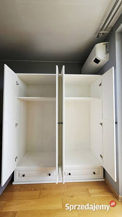 Biała szafa czterodrzwiowa Parma z lustrem i sprzedam