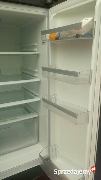 Sprzedam części do lodówki Ariston Hotpoint z Płock sprzedam