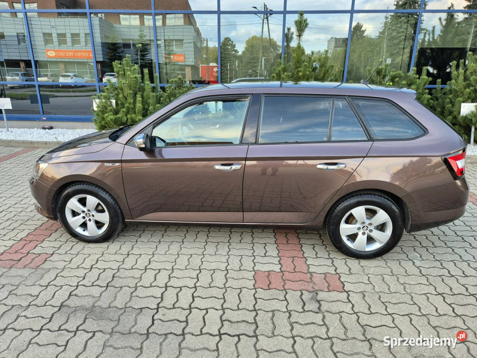 koda Fabia salon instalacja LPG do 2034r 10 MPI 75KM Warszawa