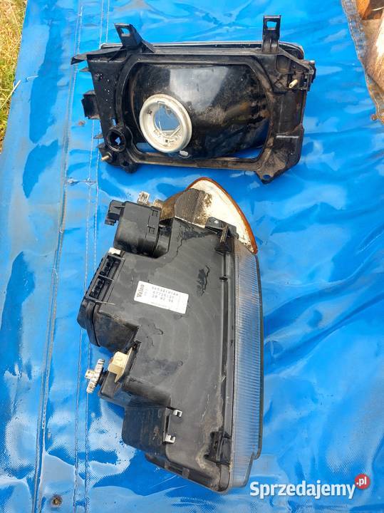 Fiesta mk III T4 Polo reflektor prawy Starachowice