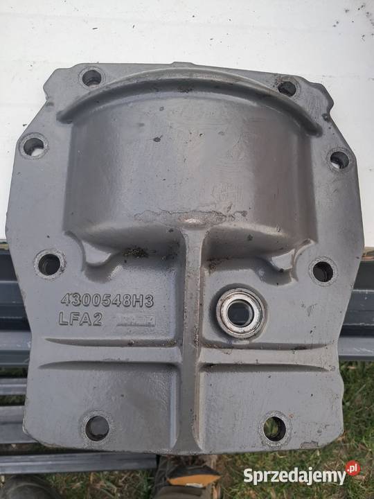 Claas ares massey ferguson pokrywa tylnego mostu