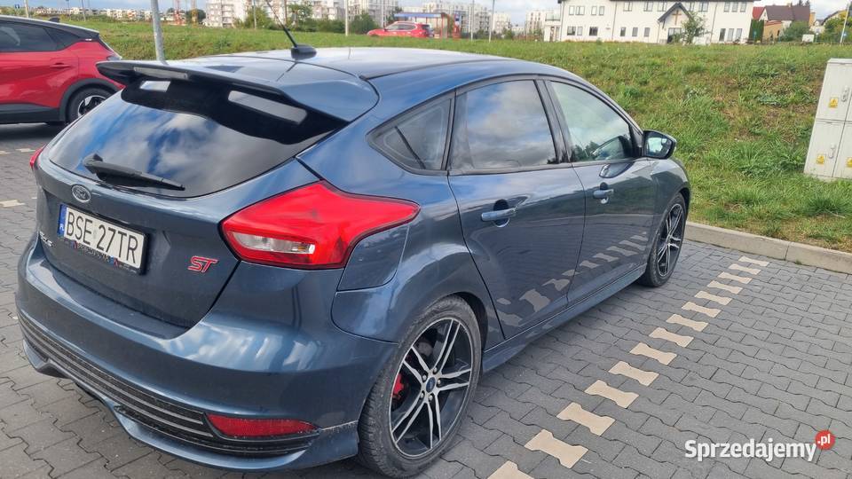 Ford Focus ST Mk3 2018 20 EcoBoost Recaro wielofunkcyjna kierownica Suwałki