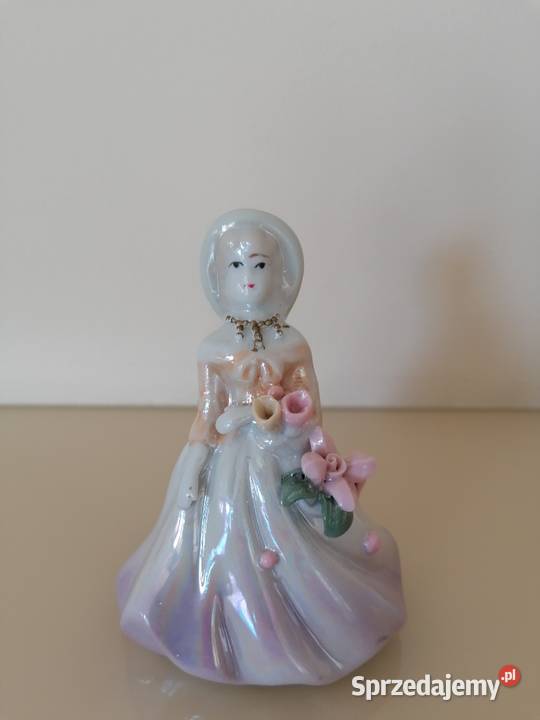 figurka kobieta porcelana Vintage łódzkie Łódź