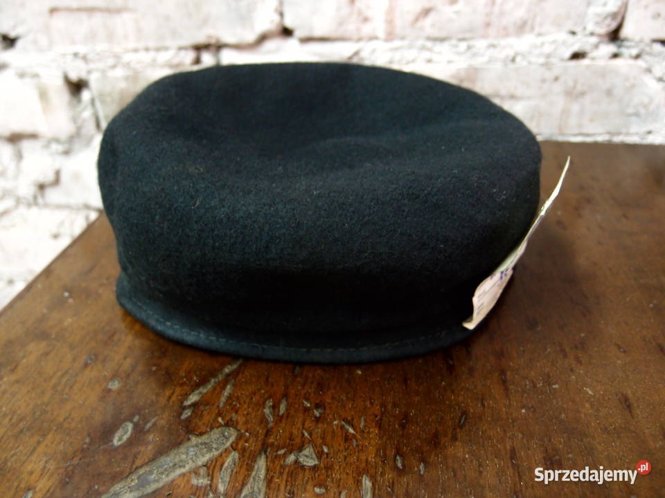 Beret filcowy produkcja polska PRL Bielsko Biała Pozostałe Łódź