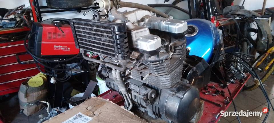Kawasaki ZR7 750 silnik kompletny Silniki Cieszków