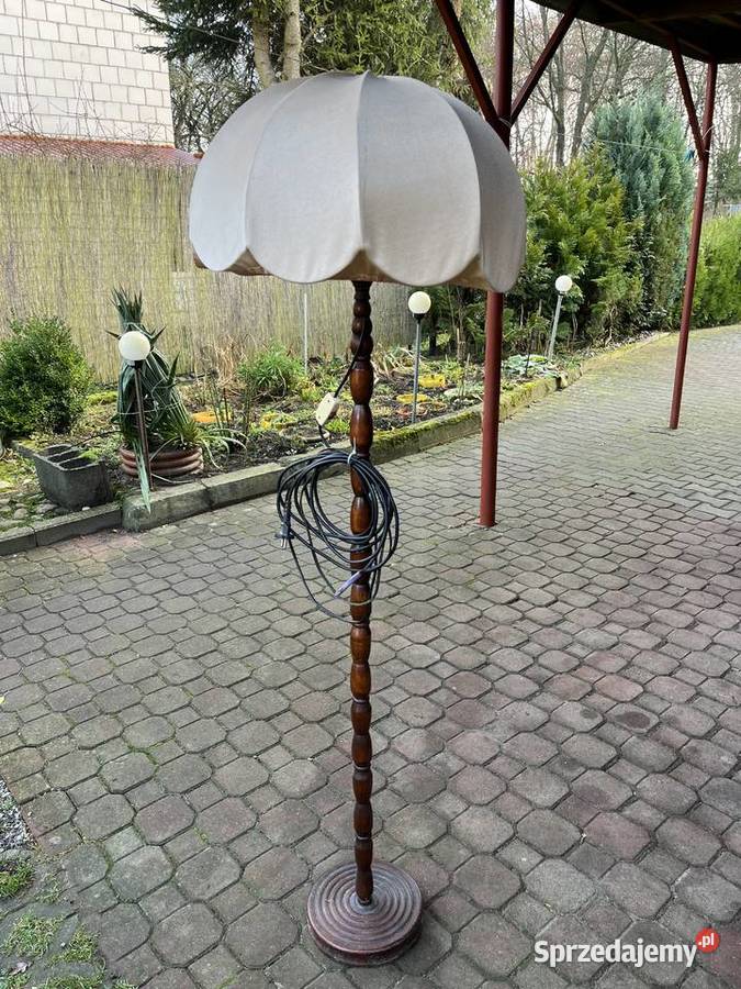 Drewniana Lampa z Abażurem lubelskie