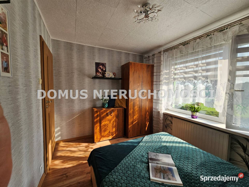 sprzedaży mieszkania 6772m2 3 pokoje Jeżew sprzedam