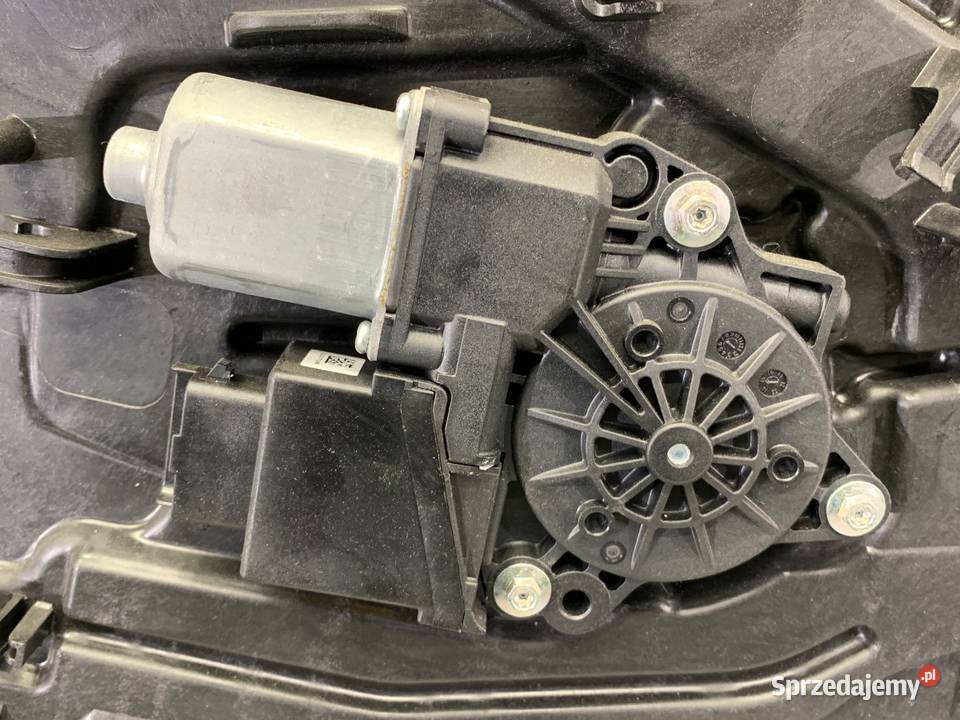 PODNOŚNIK SZYBY PRAWY PRZÓD KIA CEED 82480A2311