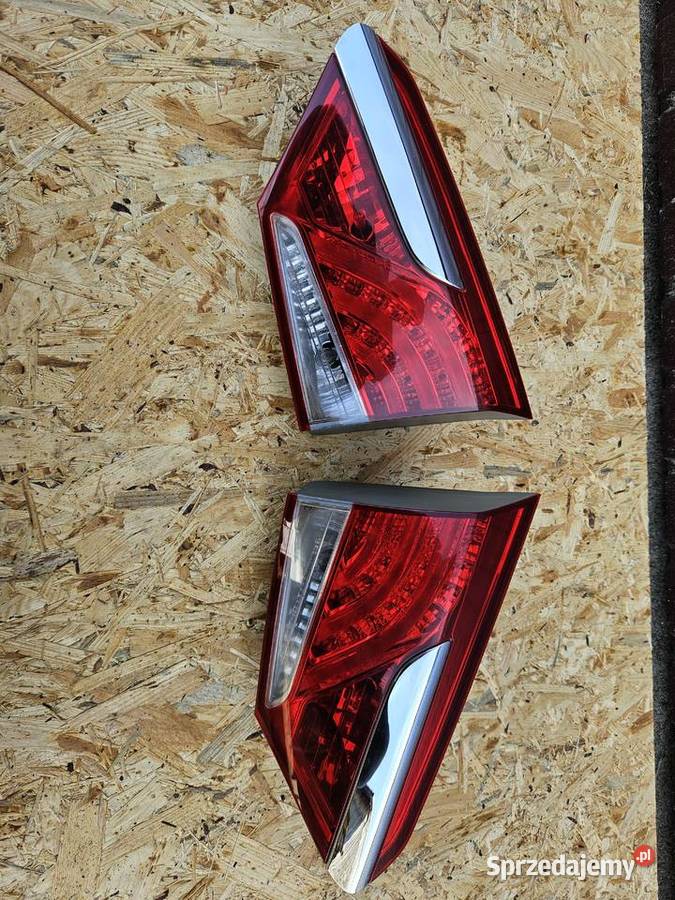 LAMPY KOMPLET TYŁ W KLAPE HYUNDAI 40 KOMBI SW Warszawa sprzedam