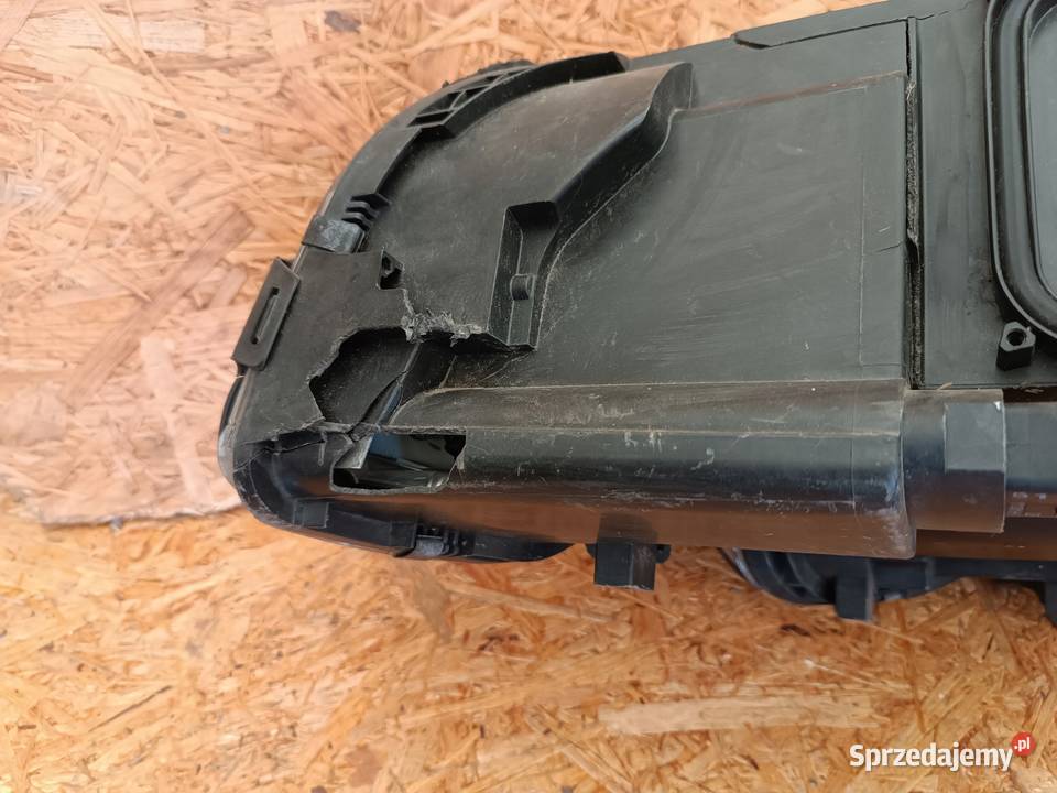 LAMPA PRAWY PRZÓD REFLEKTOR EU A2188201659 wielkopolskie Nowy Tomyśl