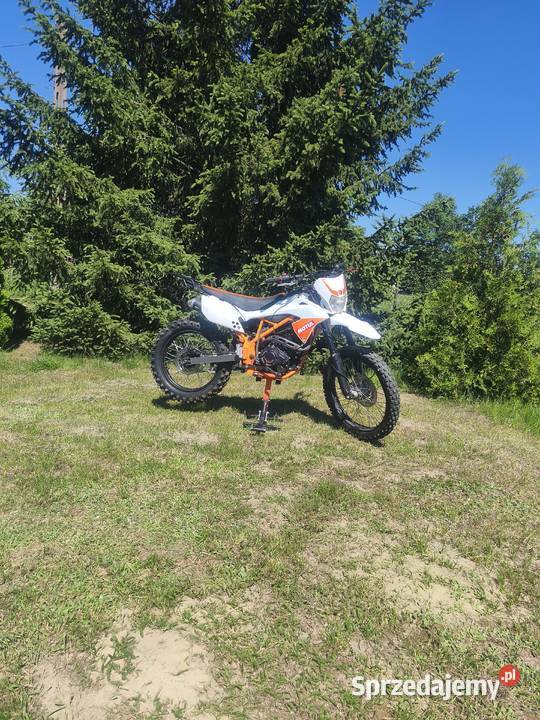 Sprzedam Crossa defender 250 stan świeży remont Biała Podlaska