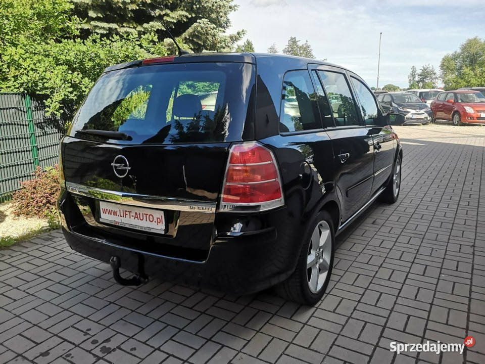 Opel Zafira 19 CDTI 120 Klimatr Navi Temp Isofix
