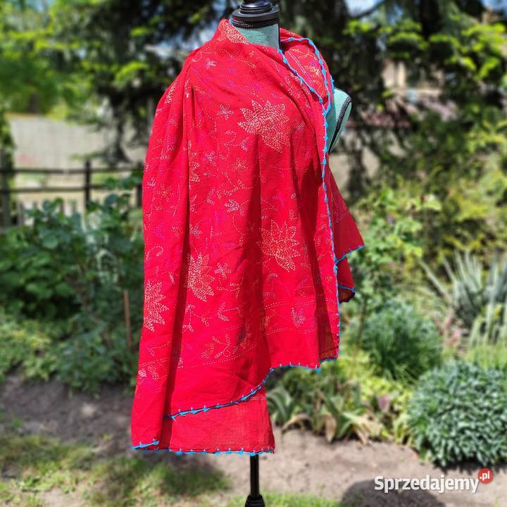 Duża chusta szal dupatta haftowana czerwona Dla kobiet Szczecin sprzedam