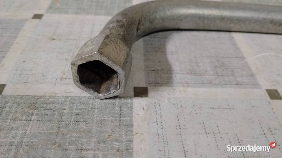 Klucz do kół 17 Czarzyzna sprzedam