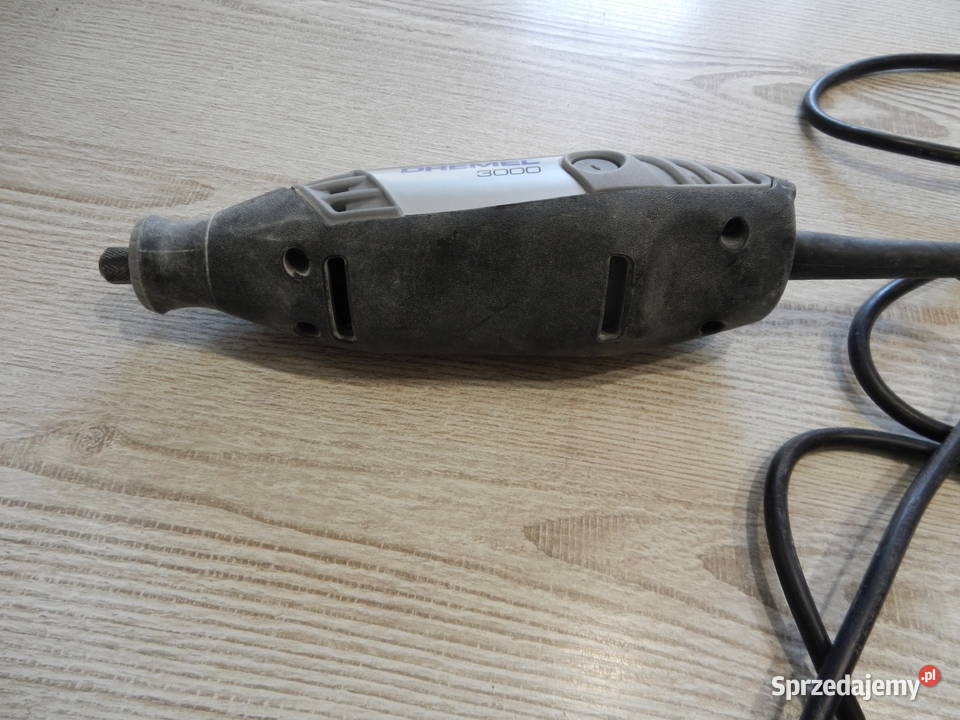 Narzedzie wielofunkcyjne Dermel 3000 Pozostałe Leżajsk