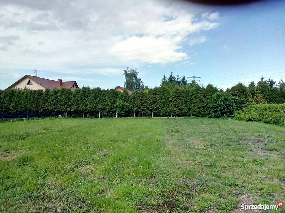 Sprzedam działkę budowlaną sprzedam