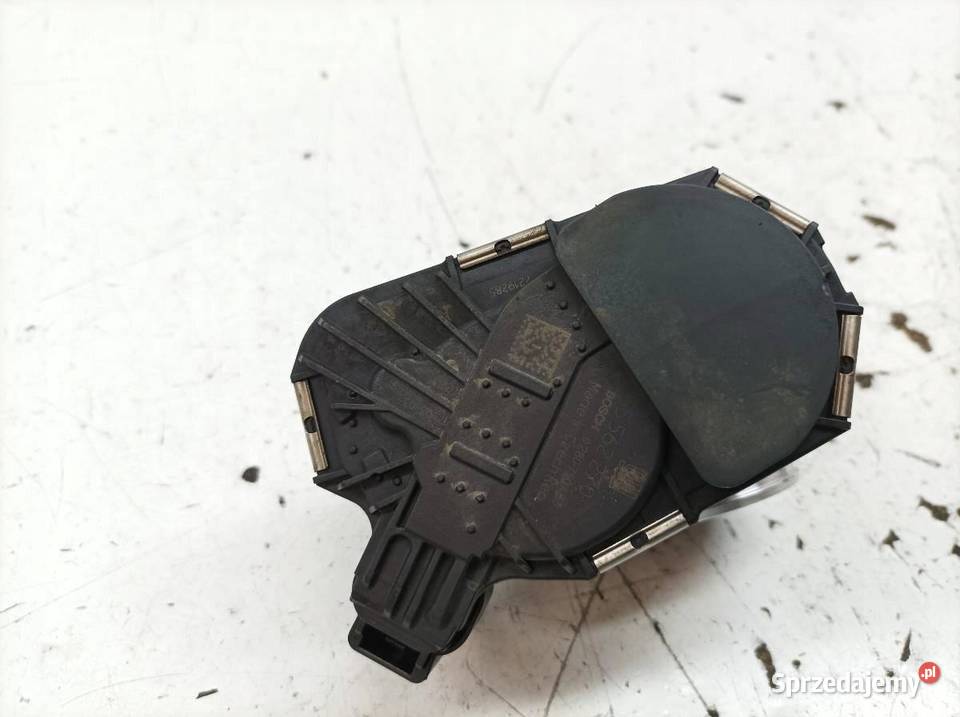 PRZEPUSTNICA 55562270 12 16V Opel Corsa V 2014 E osobowe