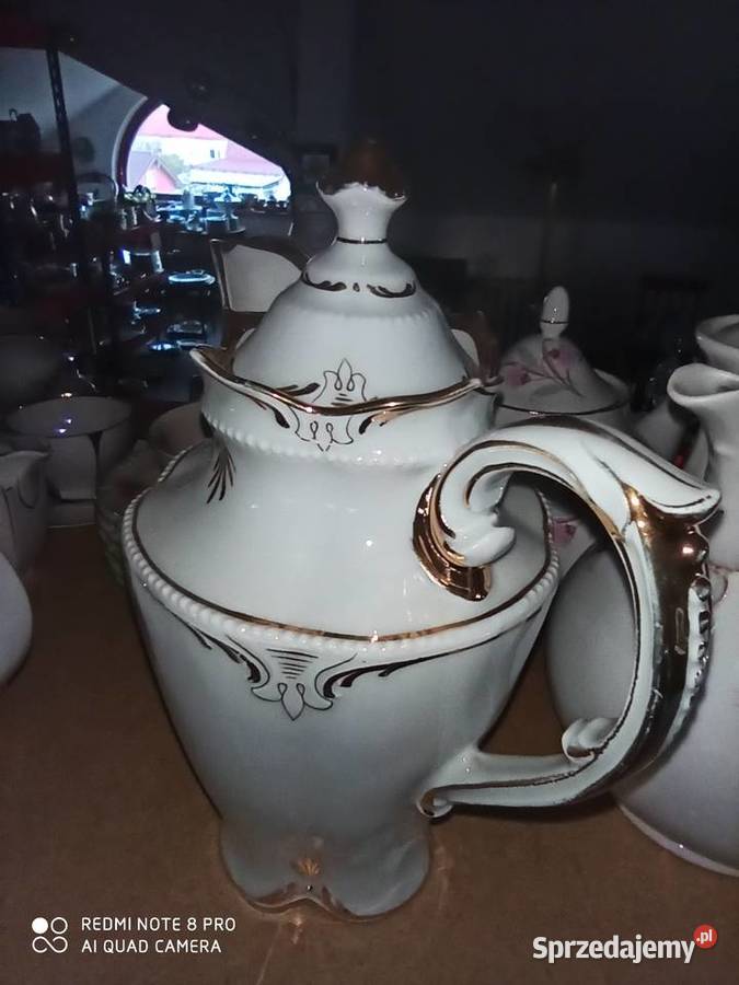 Dzbanek C T Do czekolady Sygnatura z lat 1909