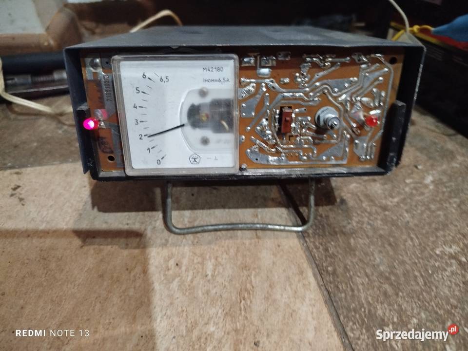 Prostownik rosyjski Elektronika sprawny Przetwornice napięcia warmińsko-mazurskie Stankowo