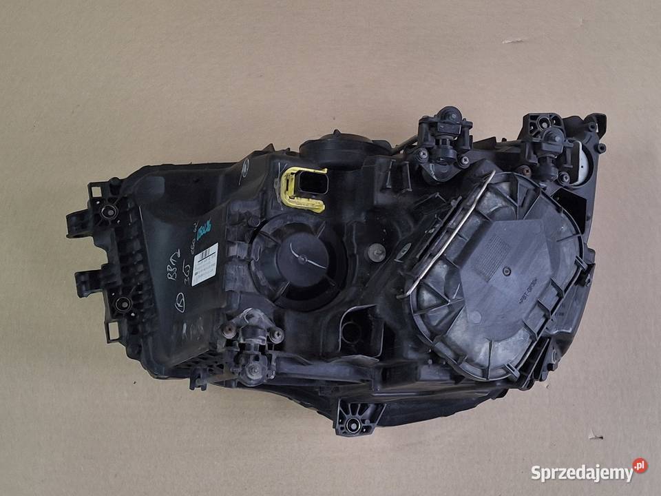 MERCEDES AROCS ANTOS REFLEKTOR PRAWY LAMPA PRAWA ciężarowe Bieleń