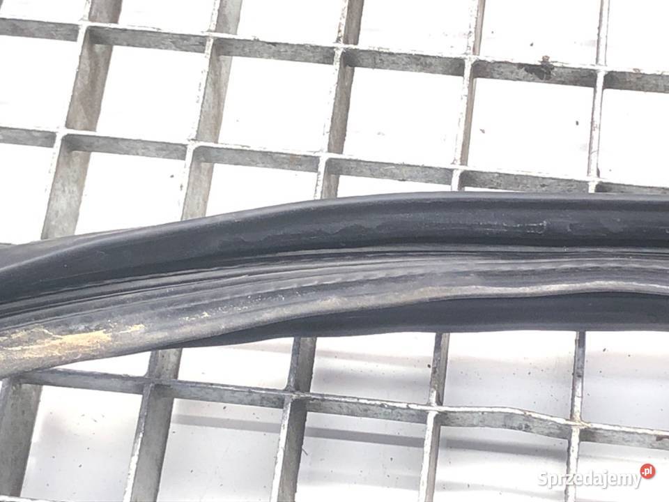 USZCZELKA DRZWI PRZÓD PRAWA AUDI Q5 FY SUV Uszczelki sprzedam