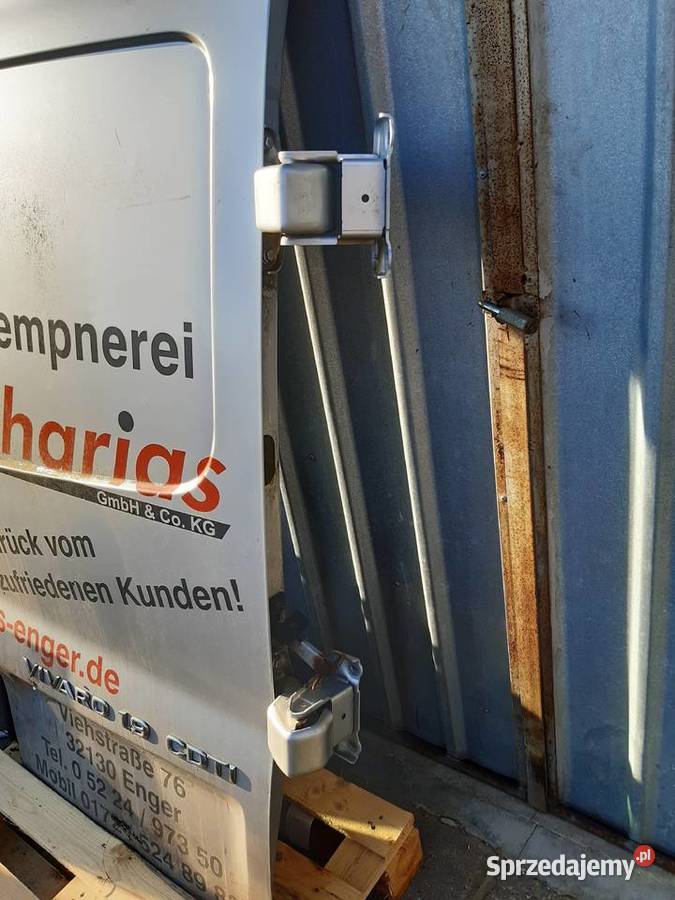 Opel Vivaro drzwi prawe tylne skrzydłowe