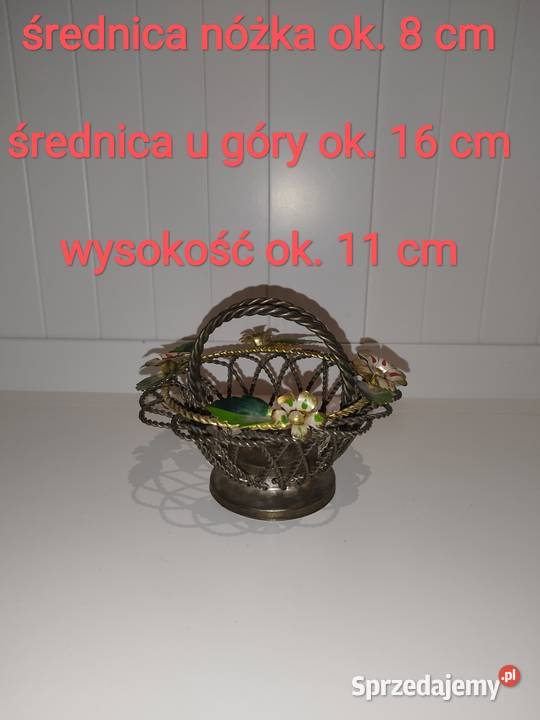 Stary koszyk metalowy na bibeloty koszyczek z Warszawa