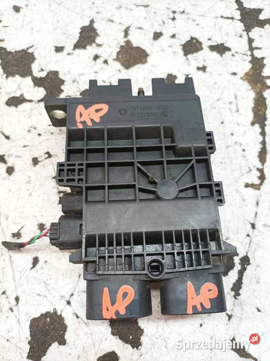 MODUŁ AKUMULATORA 243800002R Renault Laguna III