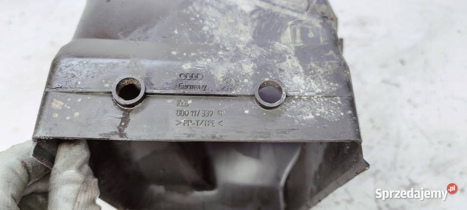 KIEROWNICA POWIETRZA LEWA AUDI A4 B5 8D0117339B Przystajń