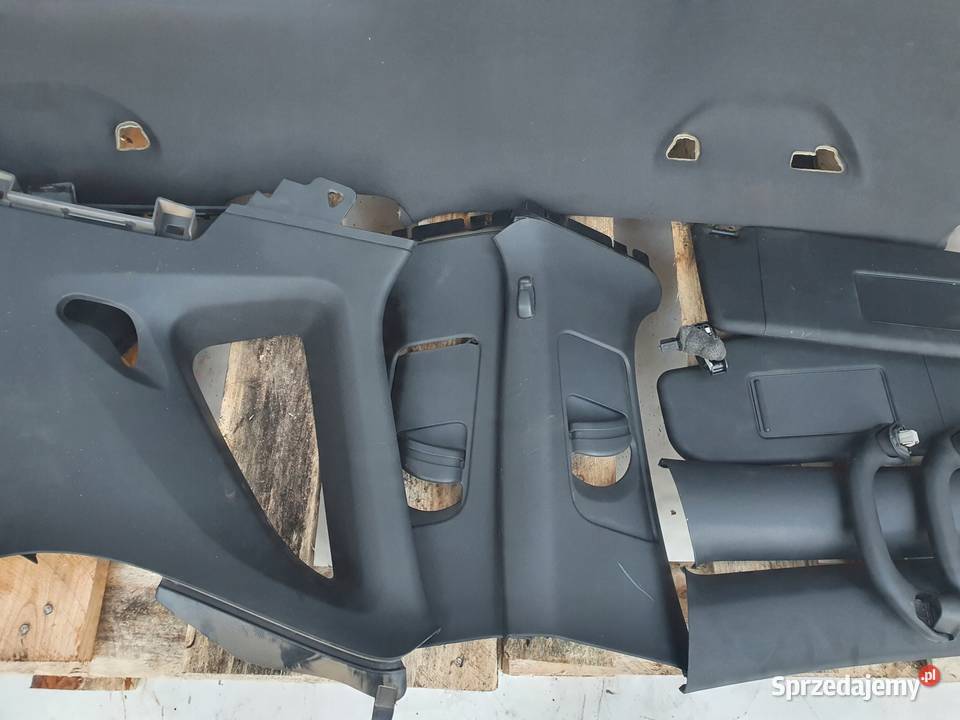 VW Polo V GTI 6R 0917r PODSUFITKA CZARNA osobowe Podsufitki Janów