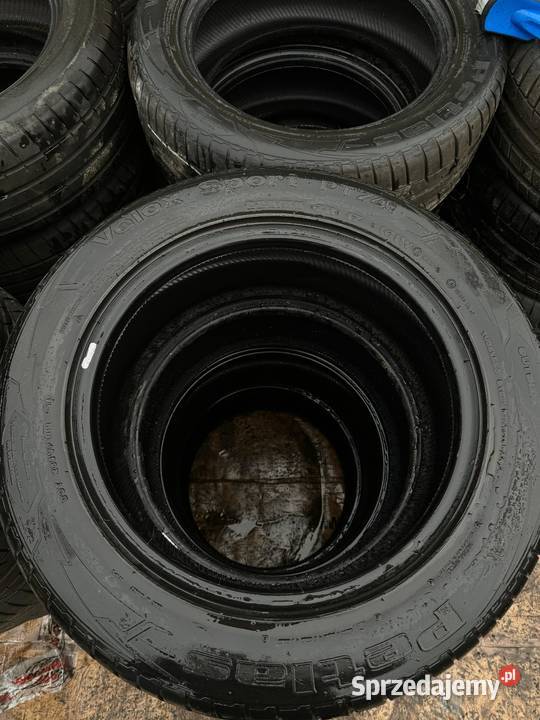 2x Petlas Velox Sport PT741 22555 ZR17