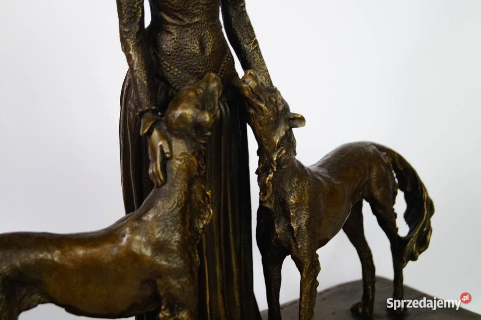DChiparius Tancerka z psami kobieta figura z Gizałki