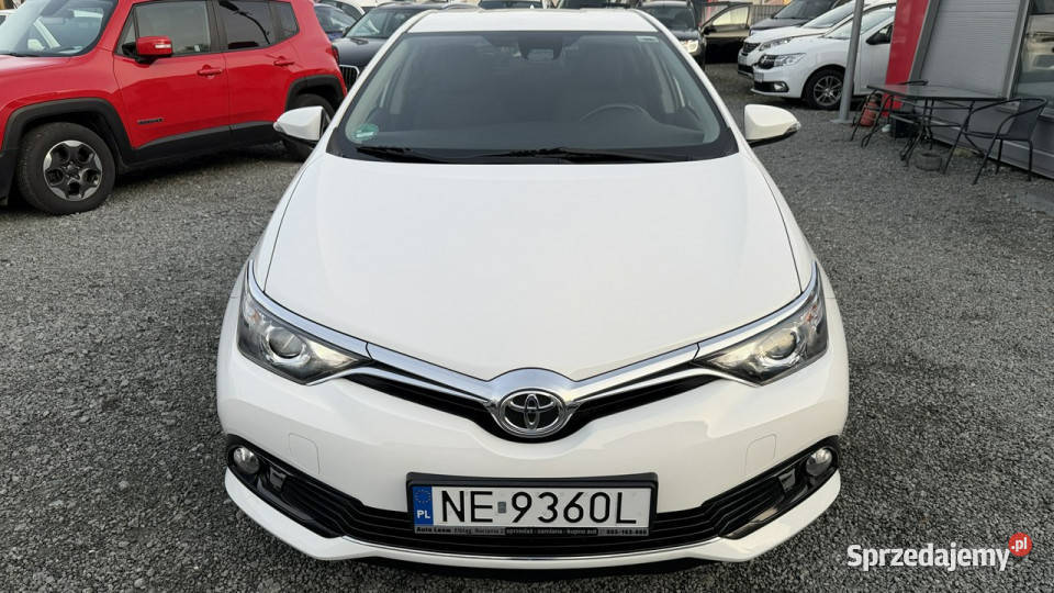 Toyota Auris Benzyna Zarejestrowany Ubezpieczony 1197cm3 Elbląg