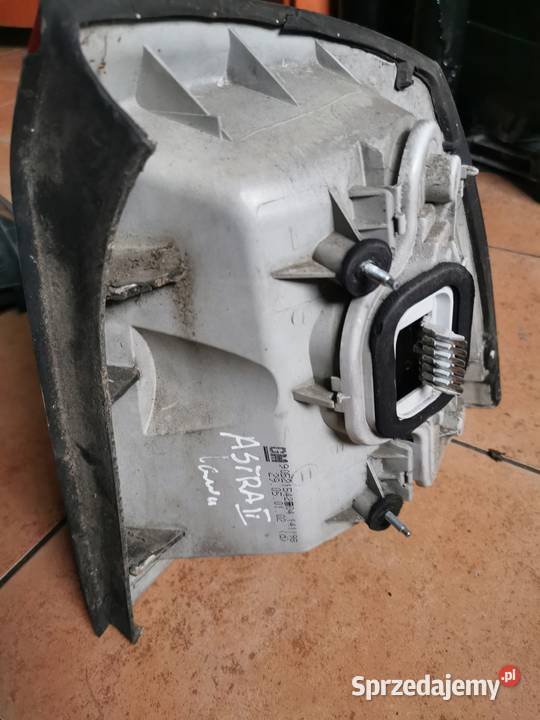 LAMPA OPEL ASTRA G 2 II HB LEWY TYŁ LEWA TYLNA lampy tylne wielkopolskie