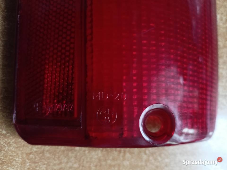 Białoczerwony Klosz Prawy Fiat 126p BISEL podkarpackie Tarnobrzeg