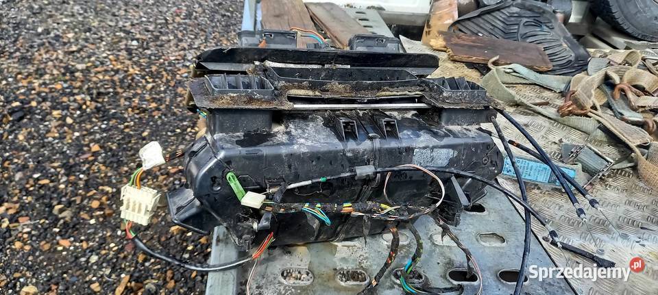 obudawa nagrzewnica mieszalnik nawiem bmw e30 ogrzewanie Modlniczka