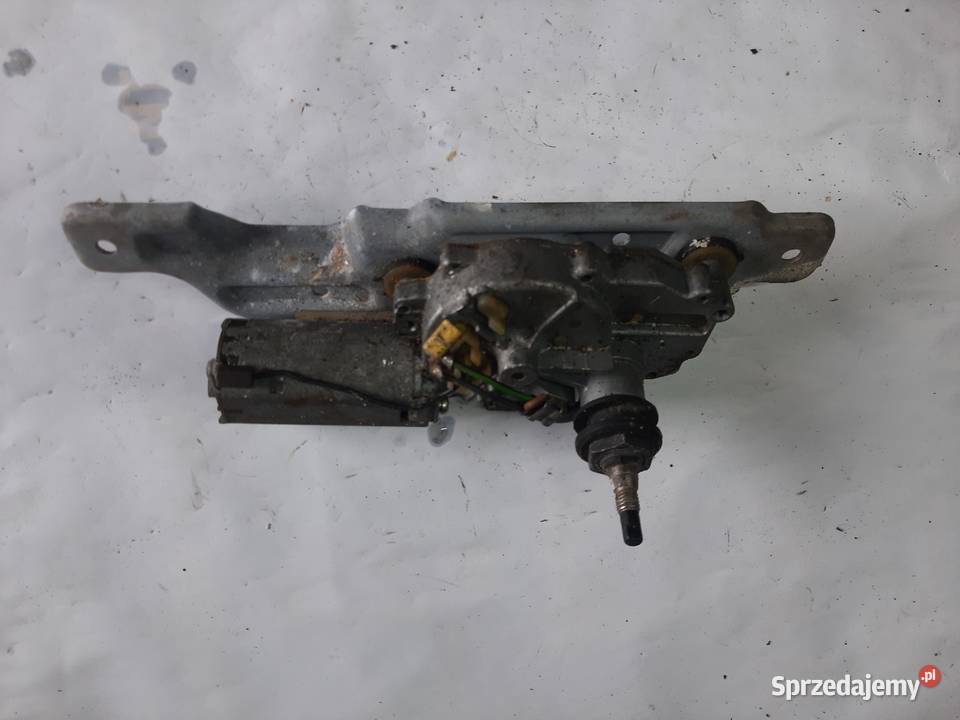 Volkswagen Golf III silniczek tylnej wycieraczki Ksawerów