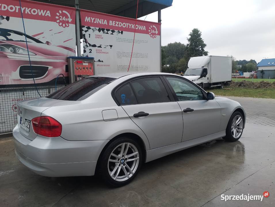 BMW E90 2 litrowa benzyna Rok produkcji 2006 Rzeszów