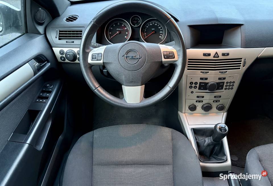 Opel Astra CC CoupCabrio 103 przebieg serwisowany w ASO Astra Warszawa sprzedam