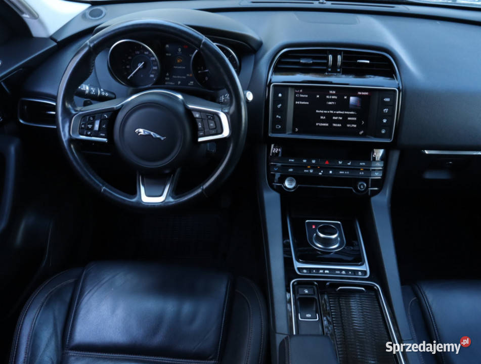 Jaguar FPace 20d AWD Motoryzacja sprzedam