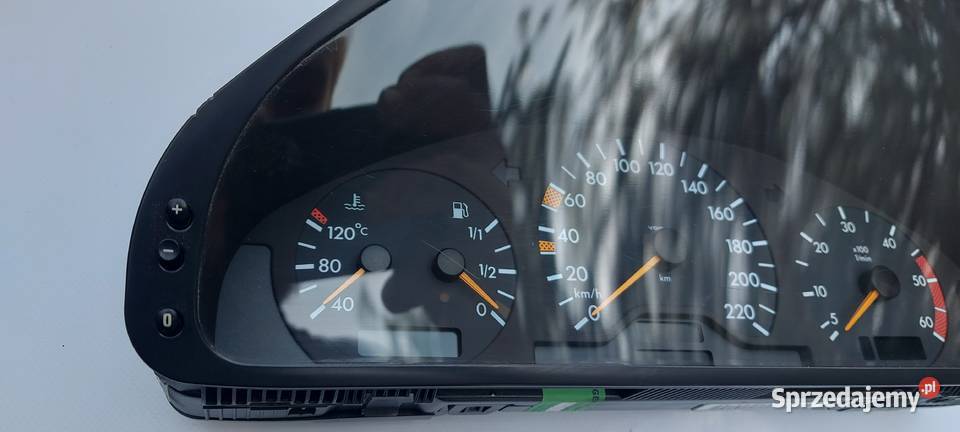Licznik mercedes w202 22 cdi a2024401011 Zbąszyń