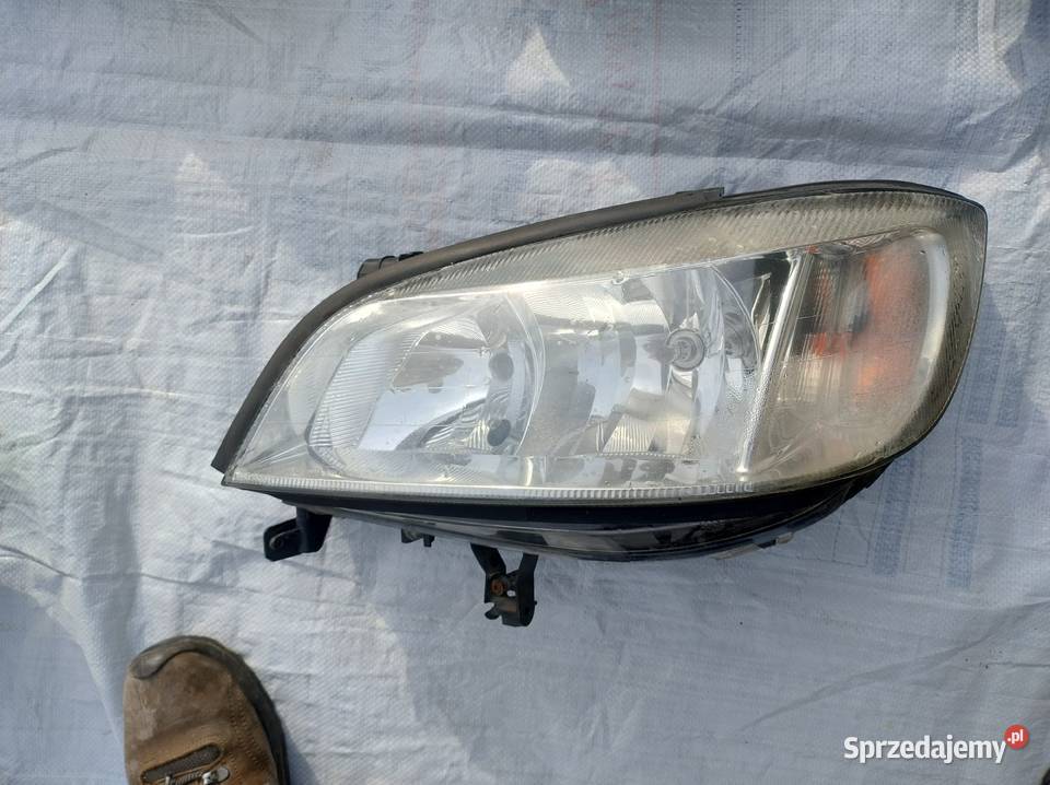 LAMPA PRZEDNIA LEWA I PRAWA OPEL ZAFIRA osobowe Zahajki-Kolonia sprzedam