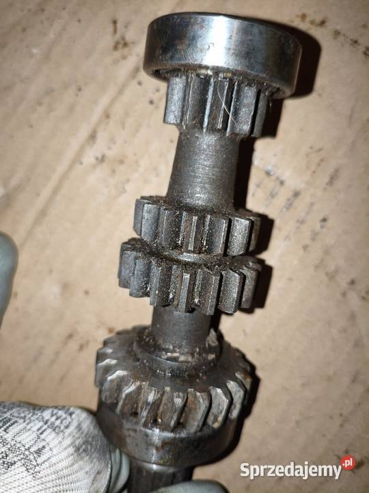 Wałek skrzyni biegów M72 K750 Ural