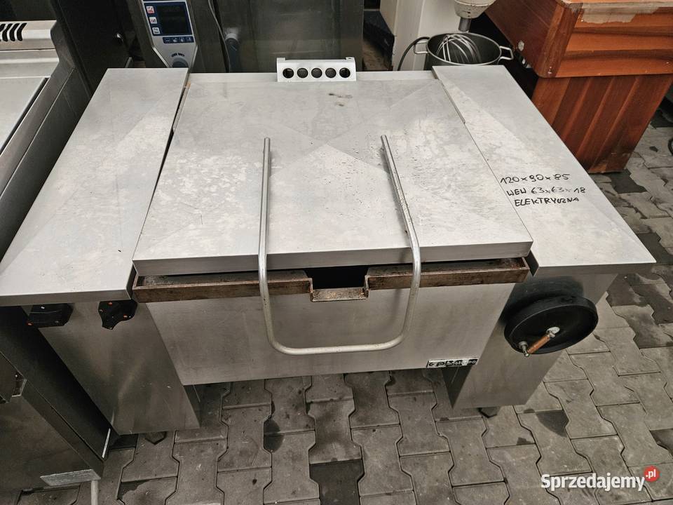Patelnia elektryczna rzeliwna Krotoszyn