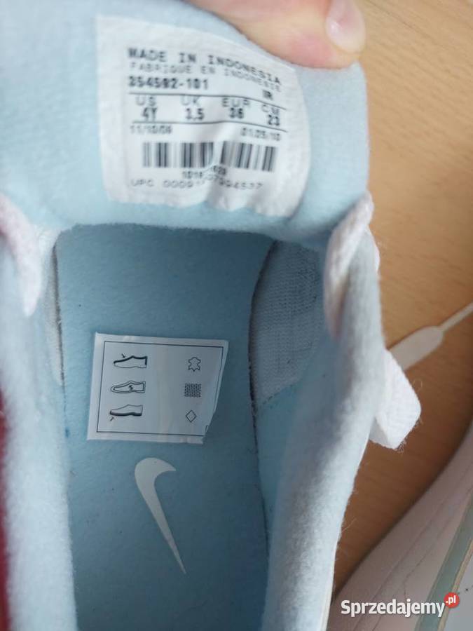 Buty sportowe NIKE R36 Pozostałe Pisz