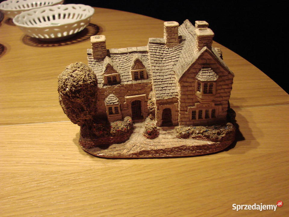 Moreton Manor Lilliput Lane mały brytyjski domek pomorskie Pruszcz Gdański