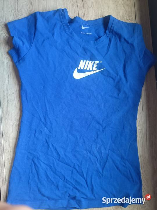 Sprzedam 2 bluzki niebieska z Nike chłopięca top Brodnica