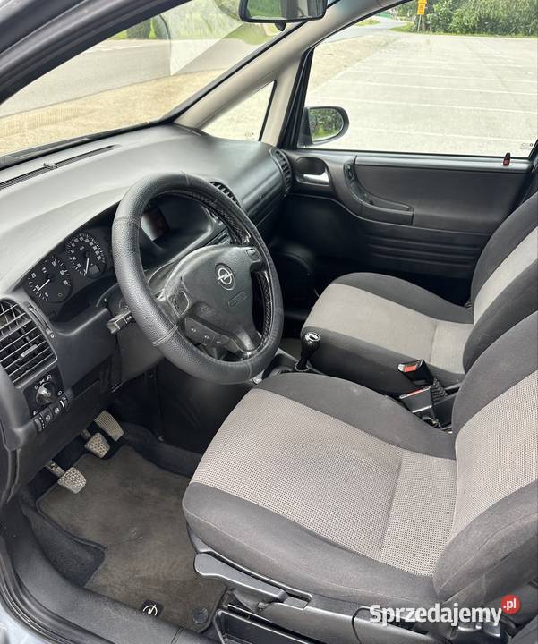 Opel Zafira A 18 gaz 2005r 7 osób Zafira Pilzno